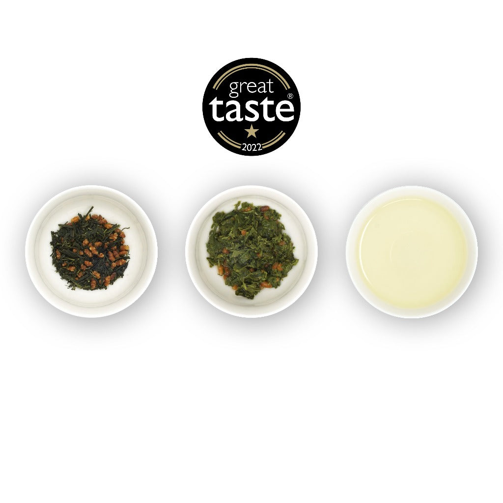 3 ramekins on a white background showing dry leaf, wet leaf and brewed tea