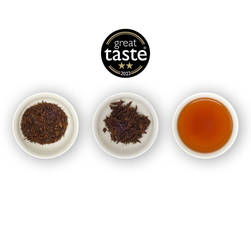 3 ramekins on a white background showing dry leaf, wet leaf and brewed tea